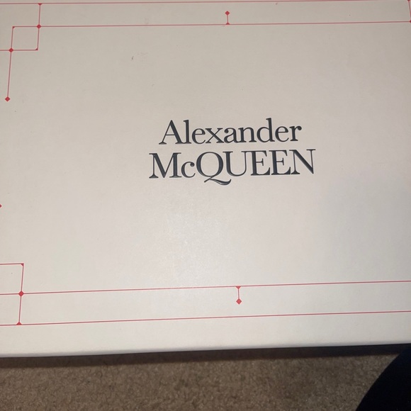 Alexander McQUEEN Women’s Oversized Sneaker 37.5 - Picture 8 of 8